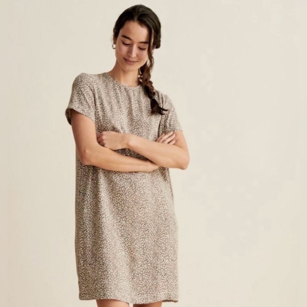 Jenni Kayne Leopard T Shirt Dress. Size small. - Picture 4 of 10